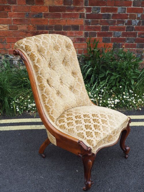 Victorian Walnut Slipper Chair