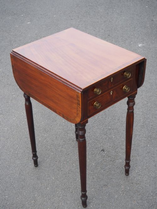 Baby Pembroke/work Table