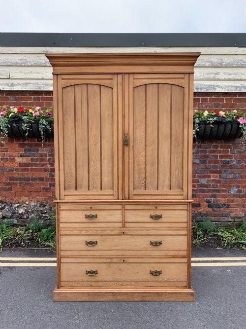Victorian Ash Linen Press