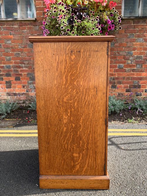 VICTORIAN OAK WELLINGTON CHEST - ADDITIONAL PHOTO 5