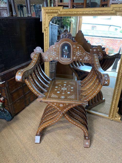 Italian Savonarola Chair