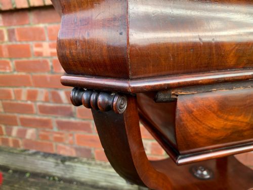 NINETEENTH CENTURY MAHOGANY WORK TABLE - ADDITIONAL PHOTO 1