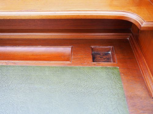 VICTORIAN WALNUT DESK BY MAPLES - ADDITIONAL PHOTO 3