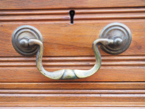 VICTORIAN WALNUT DESK BY MAPLES - ADDITIONAL PHOTO 8