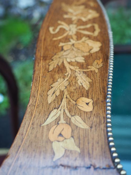 PAIR OF MAHOGANY BIJOUTERIE TABLES - ADDITIONAL PHOTO 7