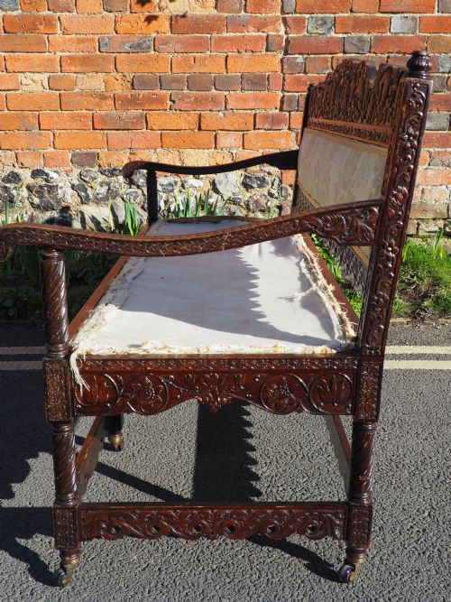 ANGLO INDIAN WALNUT SETTEE - ADDITIONAL PHOTO 10
