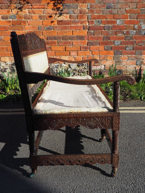 ANGLO INDIAN WALNUT SETTEE - ADDITIONAL PHOTO 11
