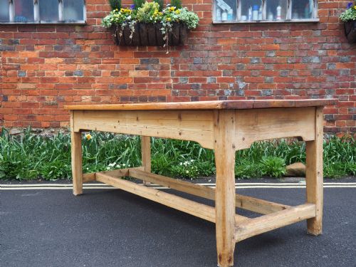 PINE FARMHOUSE TABLE - ADDITIONAL PHOTO 5
