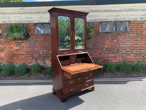 EIGHTEENTH CENTURY BUREAU BOOKCASE - ADDITIONAL PHOTO 1