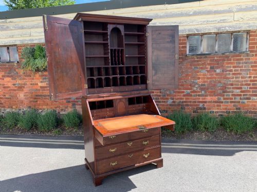 EIGHTEENTH CENTURY BUREAU BOOKCASE - ADDITIONAL PHOTO 5