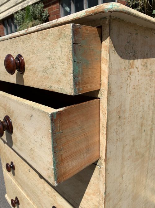 VICTORIAN PINE CHEST IN ORIGINAL PAINT - ADDITIONAL PHOTO 4