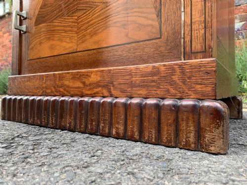 PAIR OF ART DECO BEDSIDE CUPBOARDS - ADDITIONAL PHOTO 7