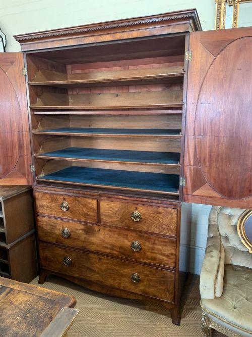 REGENCY PERIOD MAHOGANY LINEN PRESS - ADDITIONAL PHOTO 4