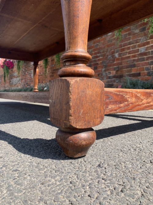 LARGE OAK TABLE - ADDITIONAL PHOTO 2