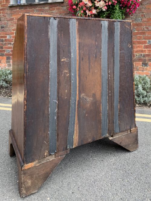 EIGHTEENTH CENTURY BURR WALNUT BUREAU - ADDITIONAL PHOTO 9