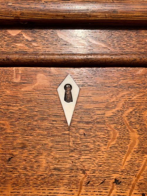 NINETEENTH CENTURY OAK WELSH DRESSER - ADDITIONAL PHOTO 8