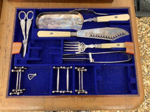 ARMY AND NAVY CUTLERY BOX - ADDITIONAL PHOTO 4