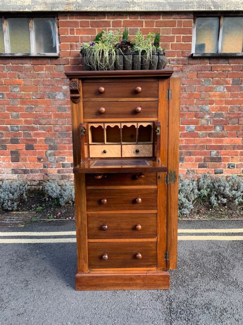 victorian mahogany secretaire wellington chest - CATEGORY: ANTIQUE CHEST OF DRAWERS - DATED 1880