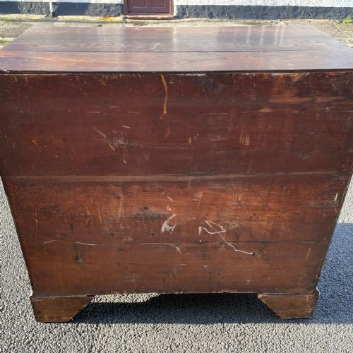GEORGIAN ELM CHEST OF DRAWERS - ADDITIONAL PHOTO 8