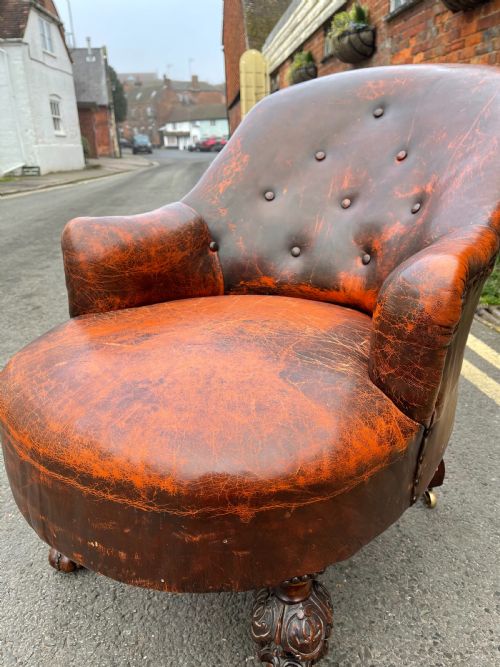 VICTORIAN LEATHER ARMCHAIR - ADDITIONAL PHOTO 1