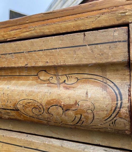 VICTORIAN PAINTED PINE CHEST - ADDITIONAL PHOTO 2