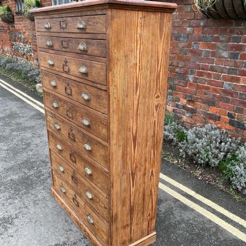 TALL PITCH PINE CHEST - ADDITIONAL PHOTO 2