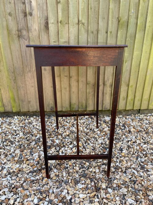 SMALL GEORGIAN SIDE TABLE - ADDITIONAL PHOTO 4