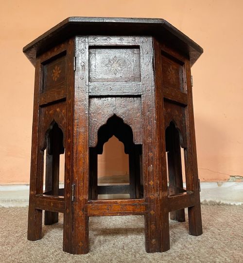 small inlaid hoshiarpur table - CATEGORY: ANTIQUE TABLES - DATED 1900