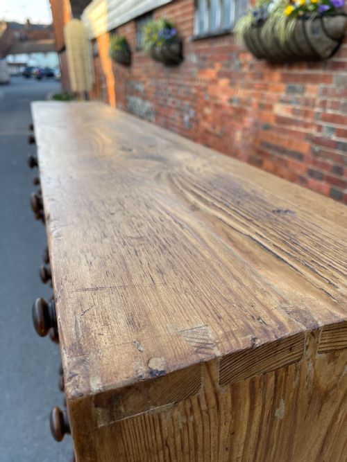 LARGE VICTORIAN BANK OF DRAWERS - ADDITIONAL PHOTO 6