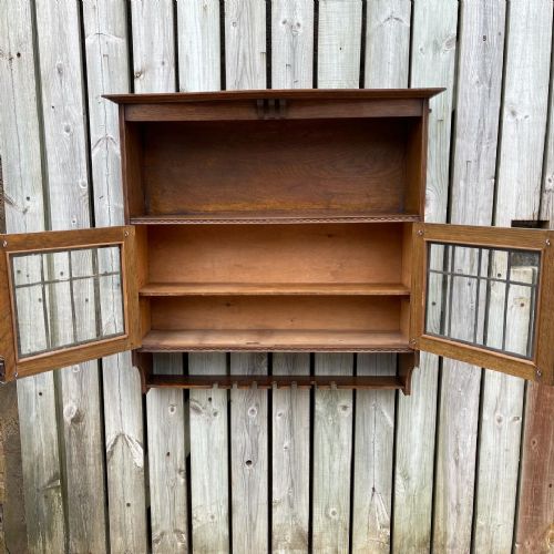 ARTS AND CRAFTS WALL CUPBOARD - ADDITIONAL PHOTO 1