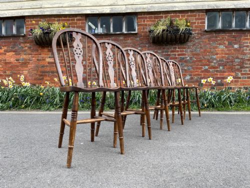 set of six wheelback chairs - CATEGORY: ANTIQUE CHAIRS - DATED 1930
