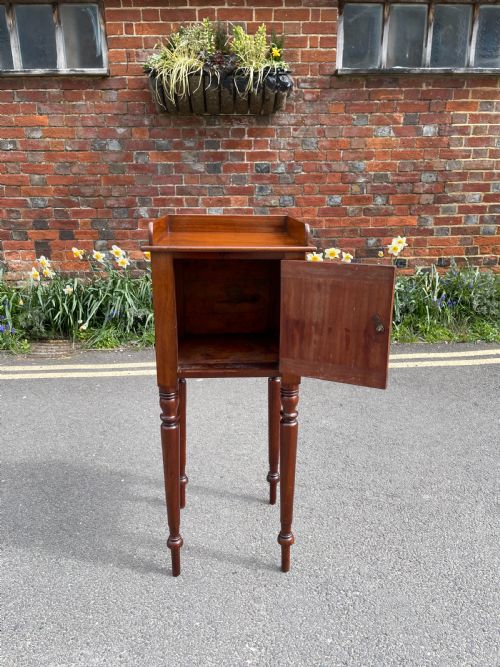 TALL VICTORIAN MAHOGANY CUPBOARD - ADDITIONAL PHOTO 1