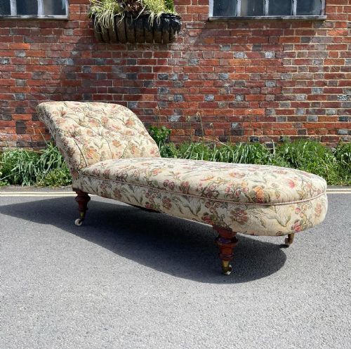 victorian daybed - CATEGORY: ANTIQUE BEDS - DATED 1870