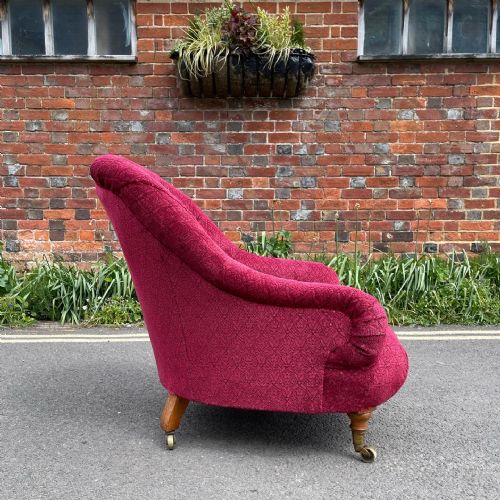 SMALL HOWARD AND SONS ARMCHAIR - ADDITIONAL PHOTO 5