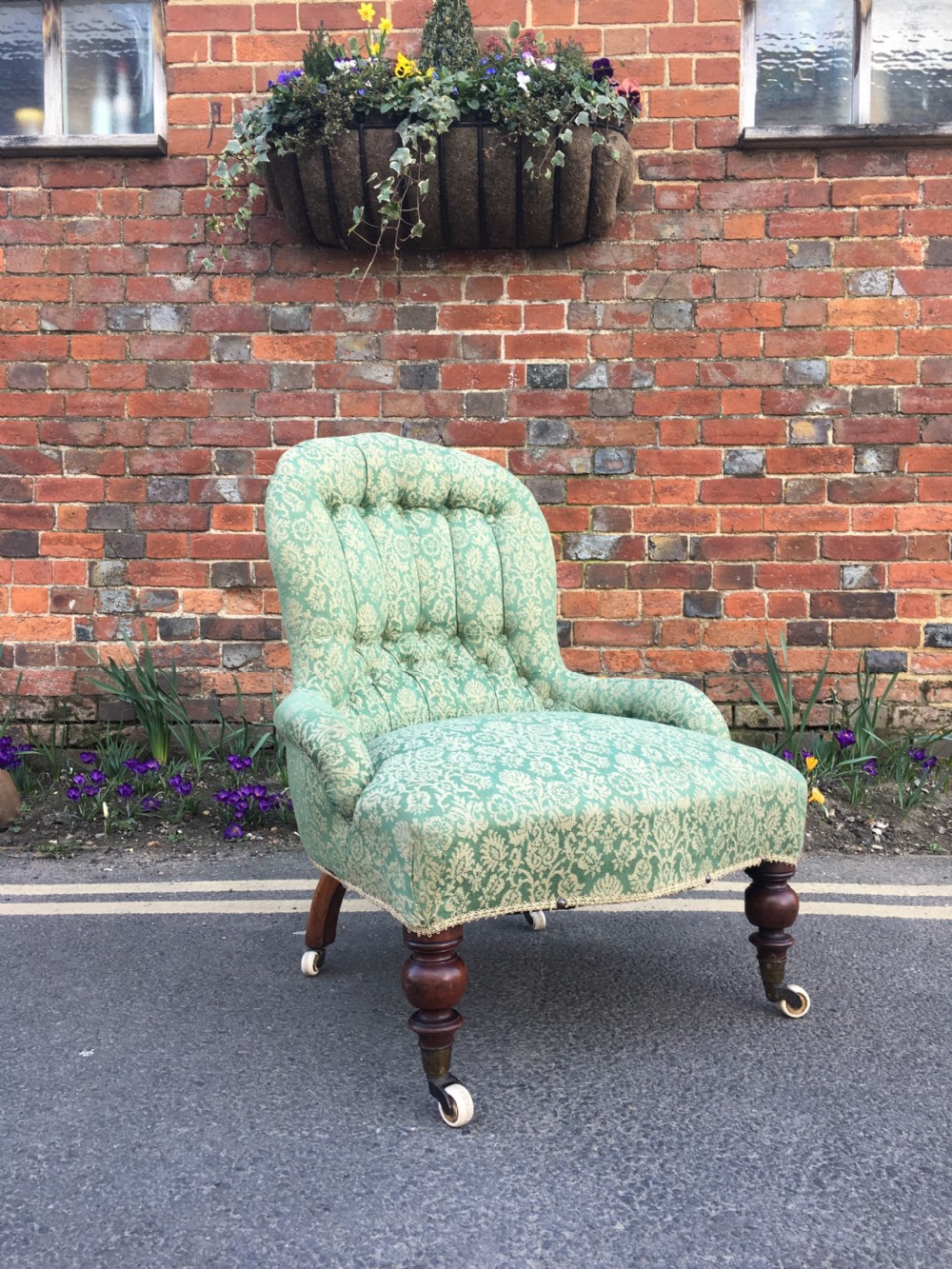 Victorian nursing chair 