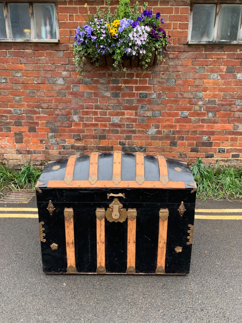 Dome top tin trunk