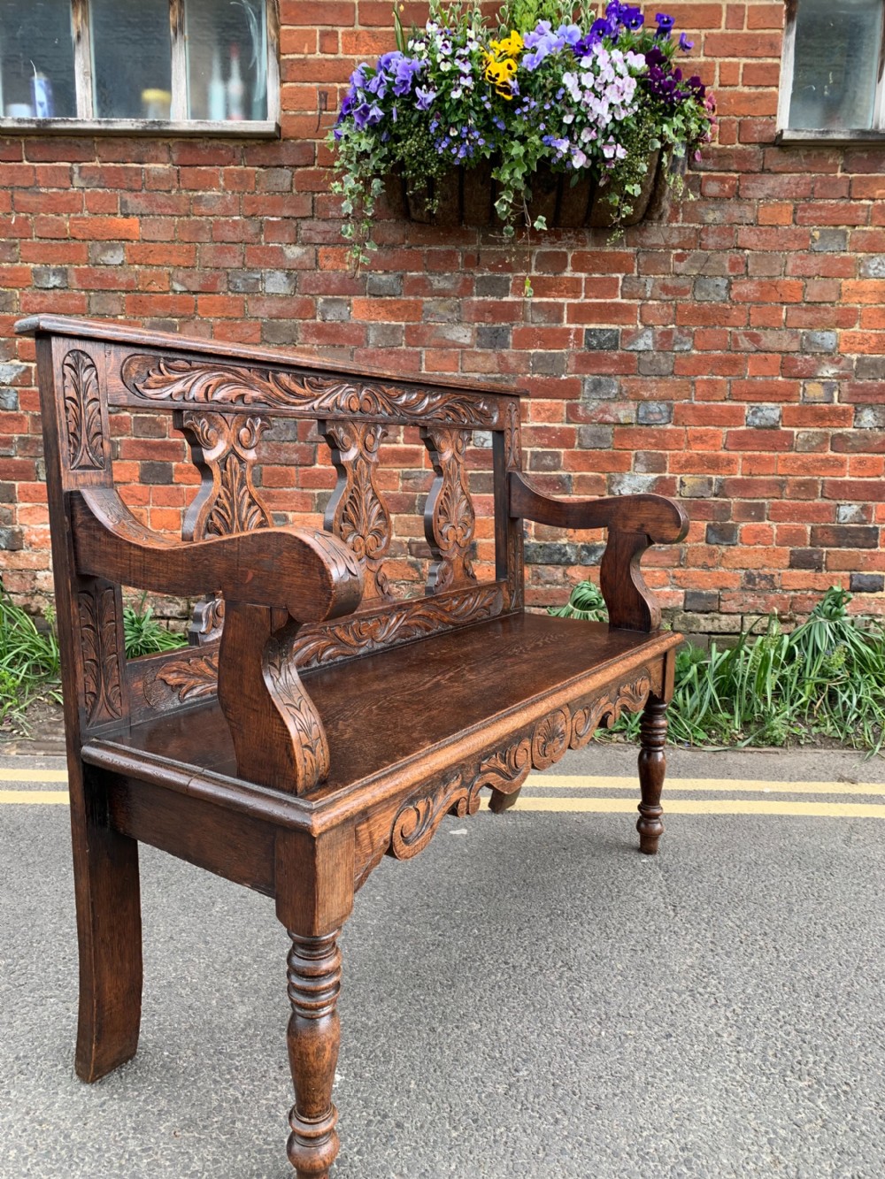 Small Victorian Oak bench View VI