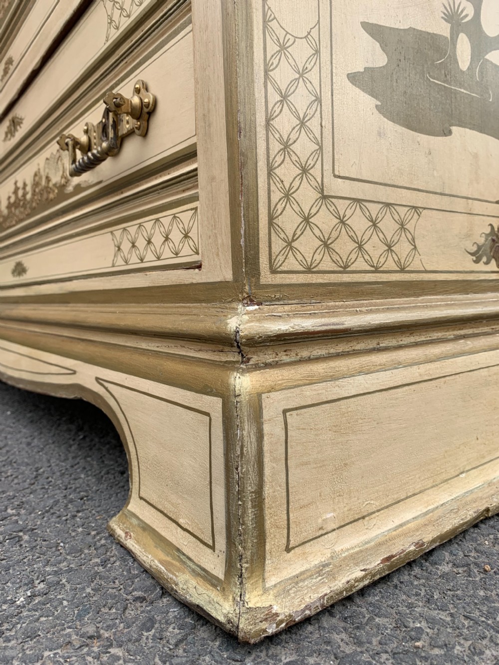 Decorative Chinoiserie chest View IX