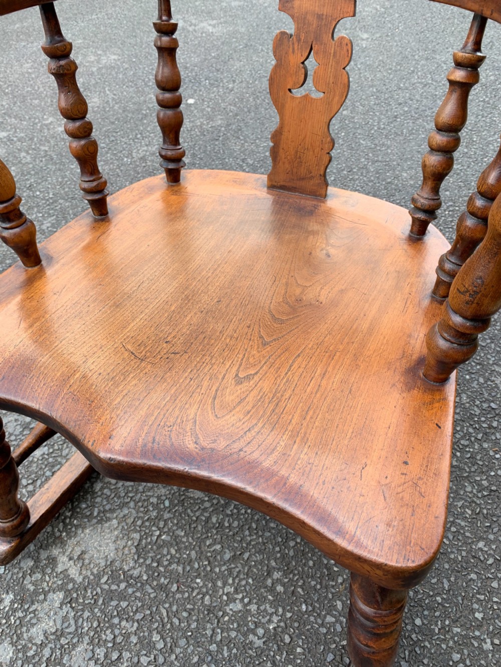 Nineteenth century Windsor rocking chair  View VII