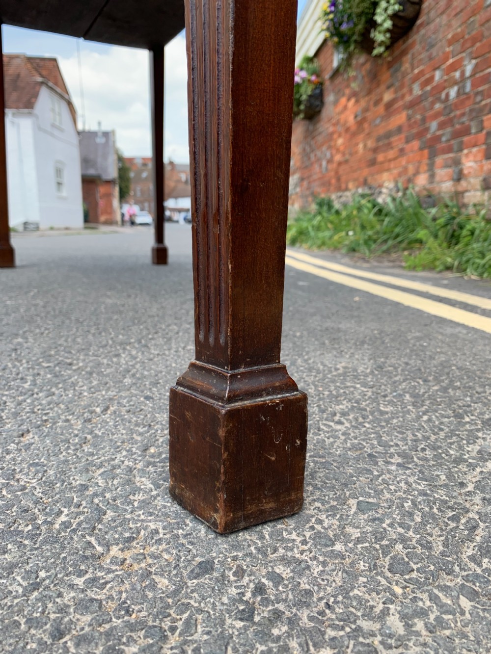 Mahogany serving table  View IV