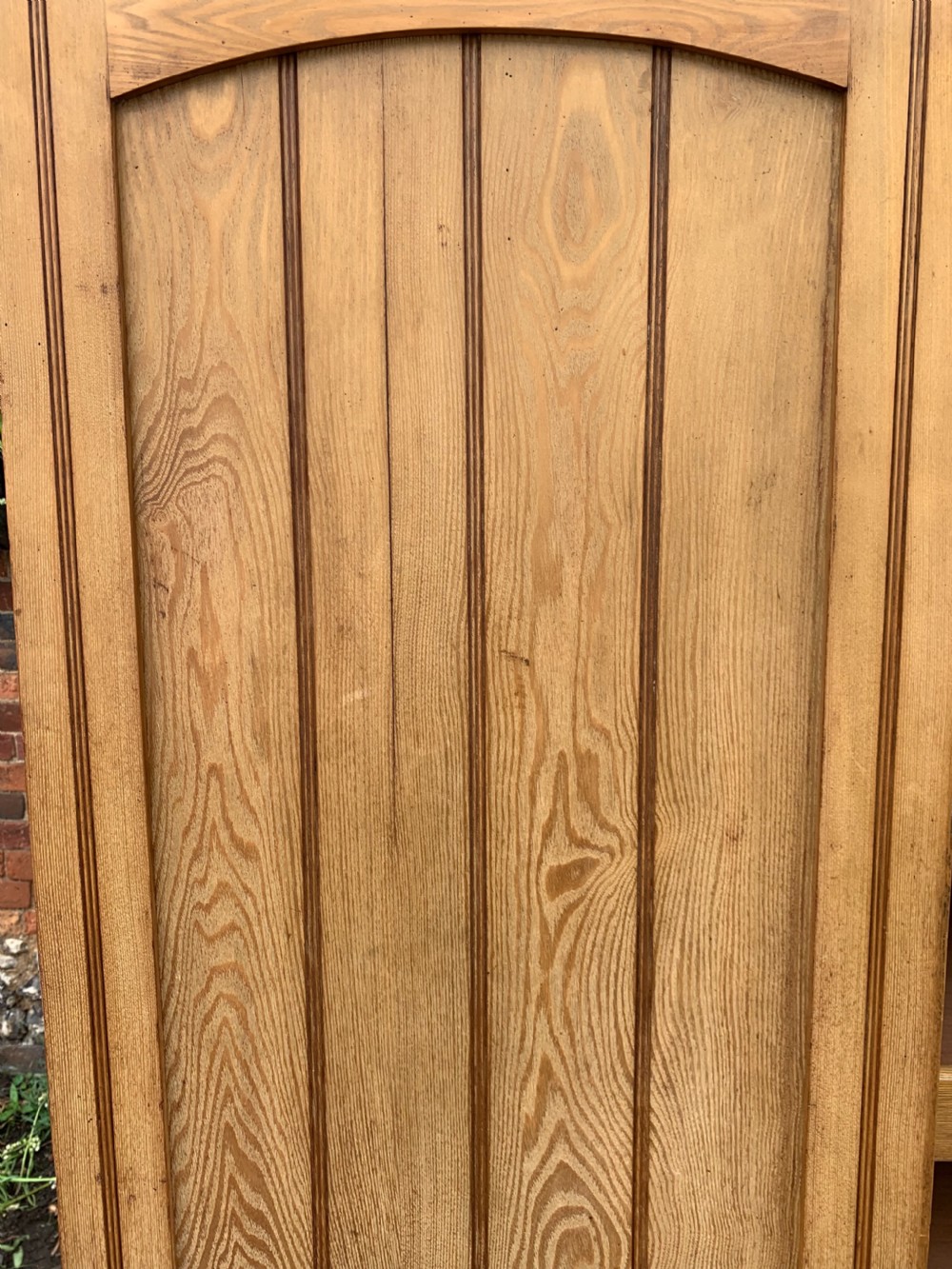 Victorian Ash linen press View VII