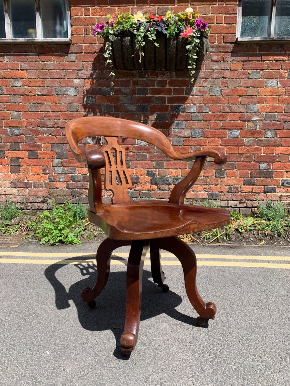 Victorian Mahogany revolving desk chair 