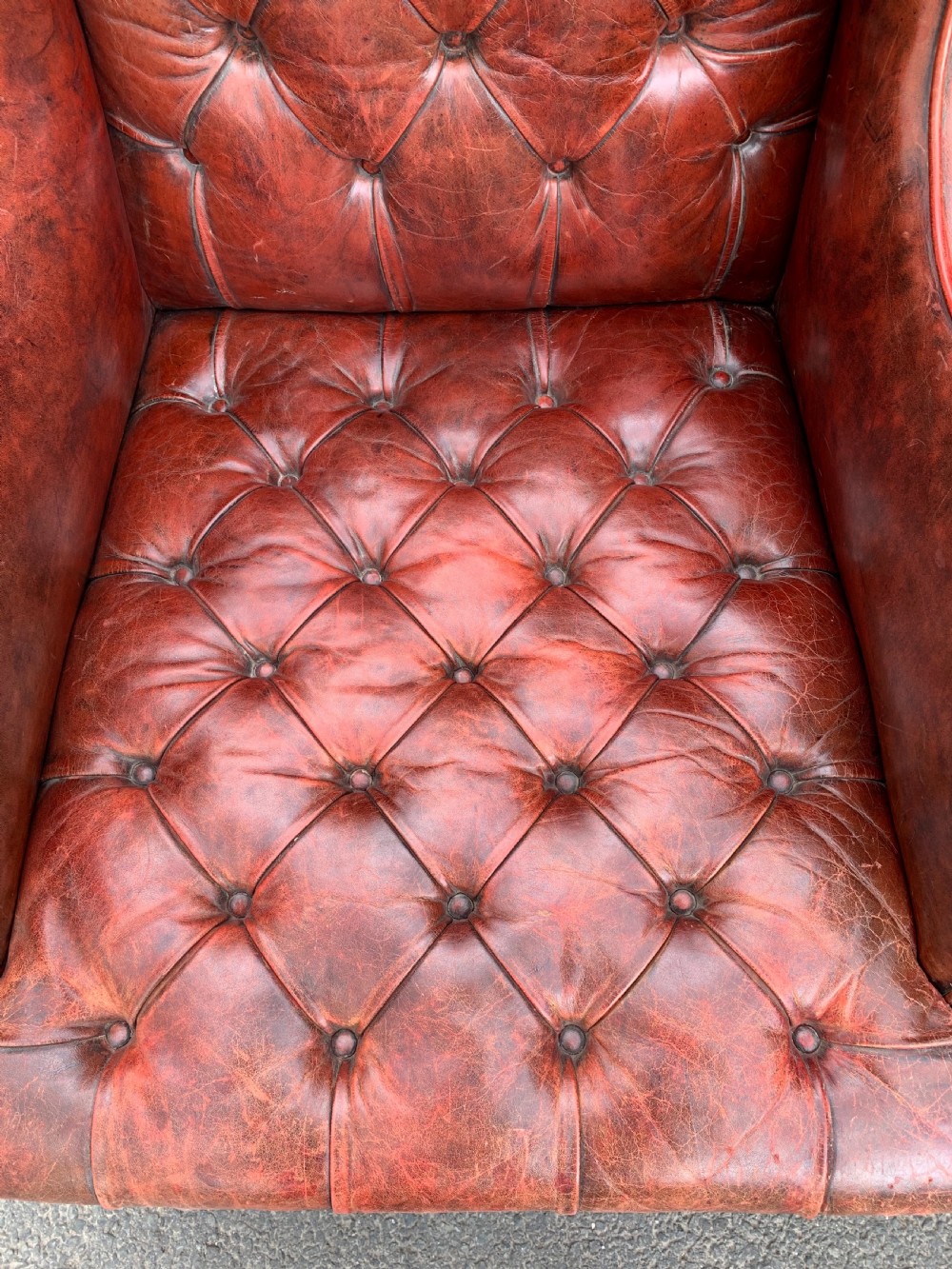 Victorian leather armchair  View VIII