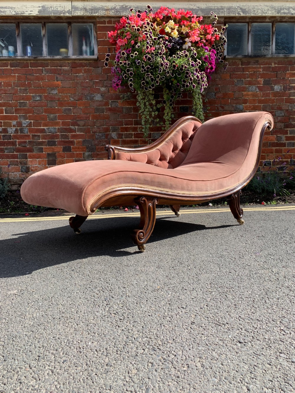 Victorian Walnut chaise longue  View II