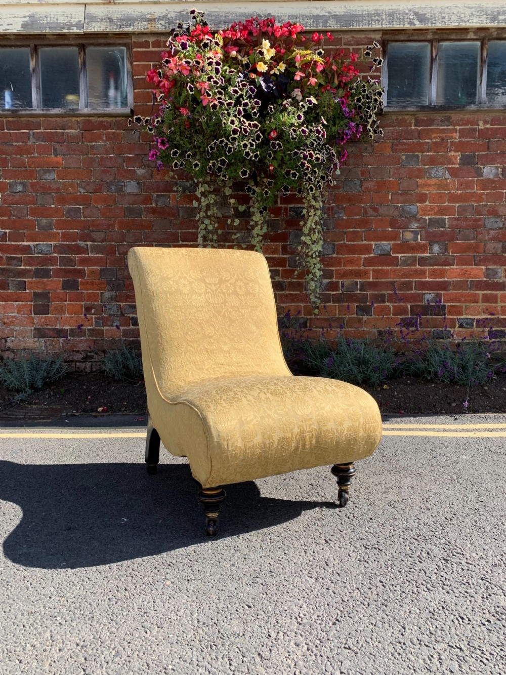 Victorian slipper chair  View III