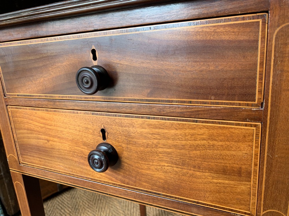 Nineteenth century baby  Pembroke table  View III