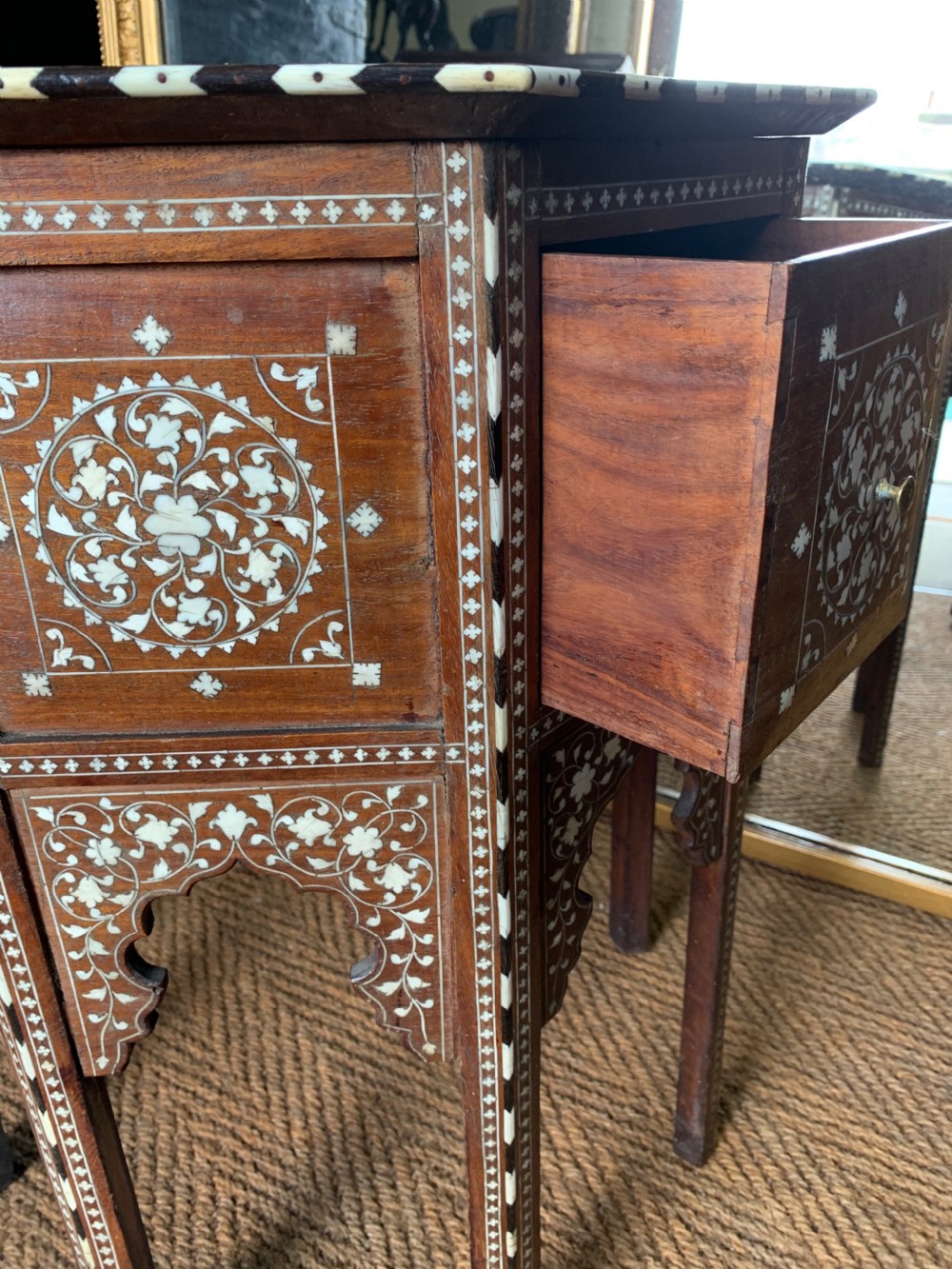Exceptional Hoshiarpur inlaid table  View V