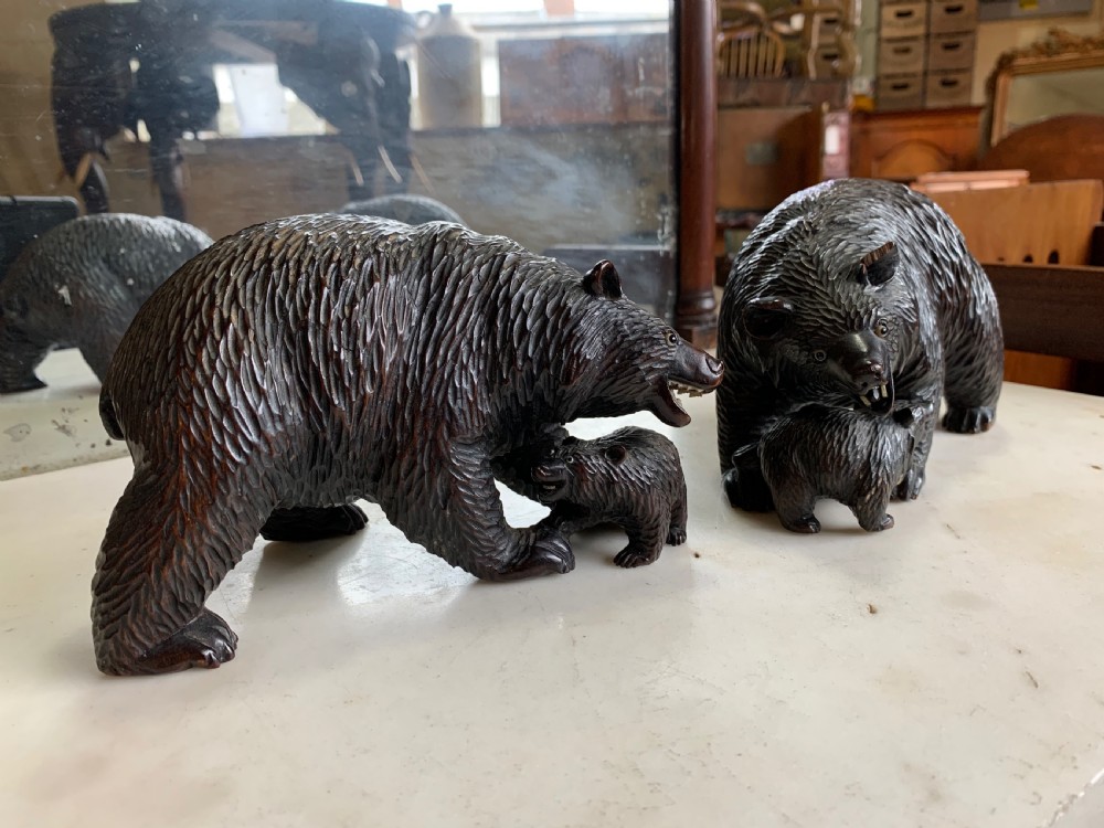 Pair of Black Forest carved bears