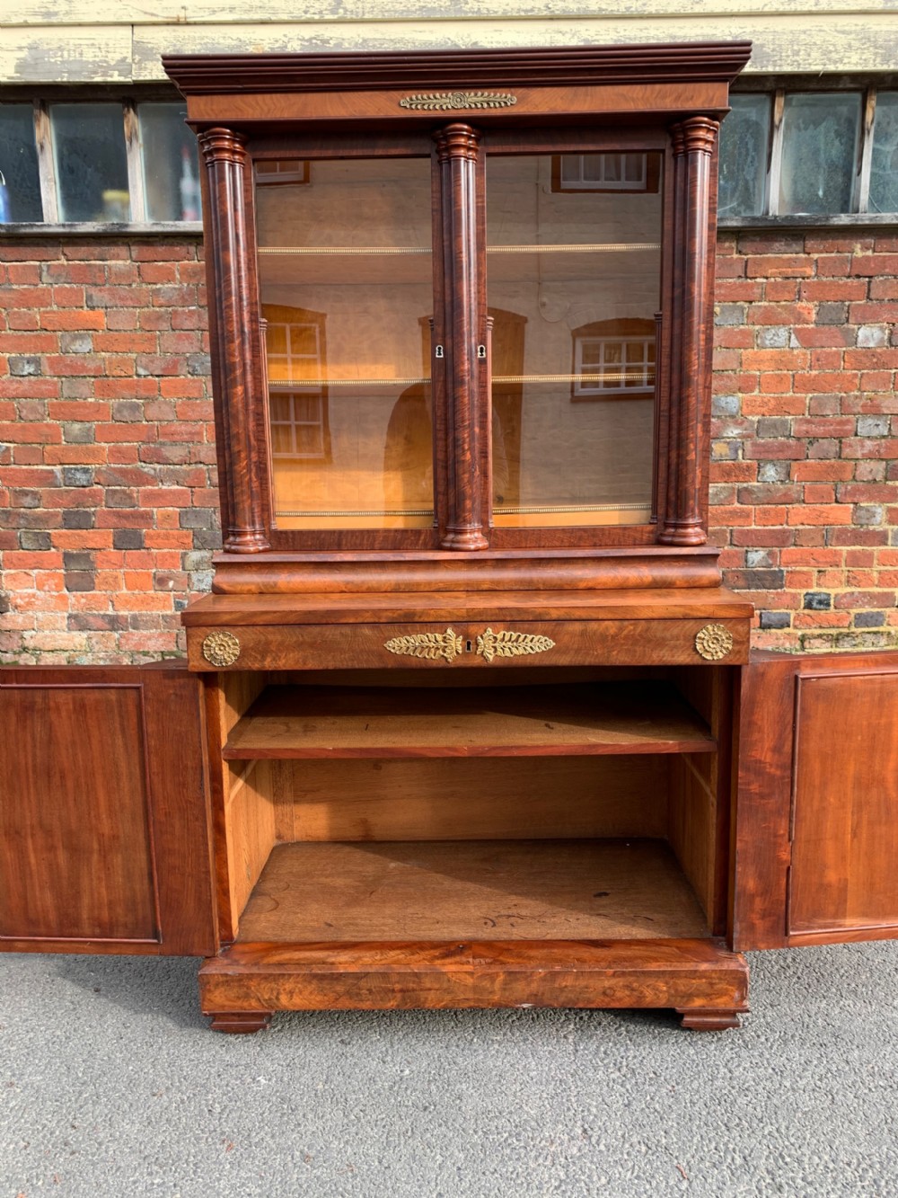 Continental Mahogany bookcase  View IX