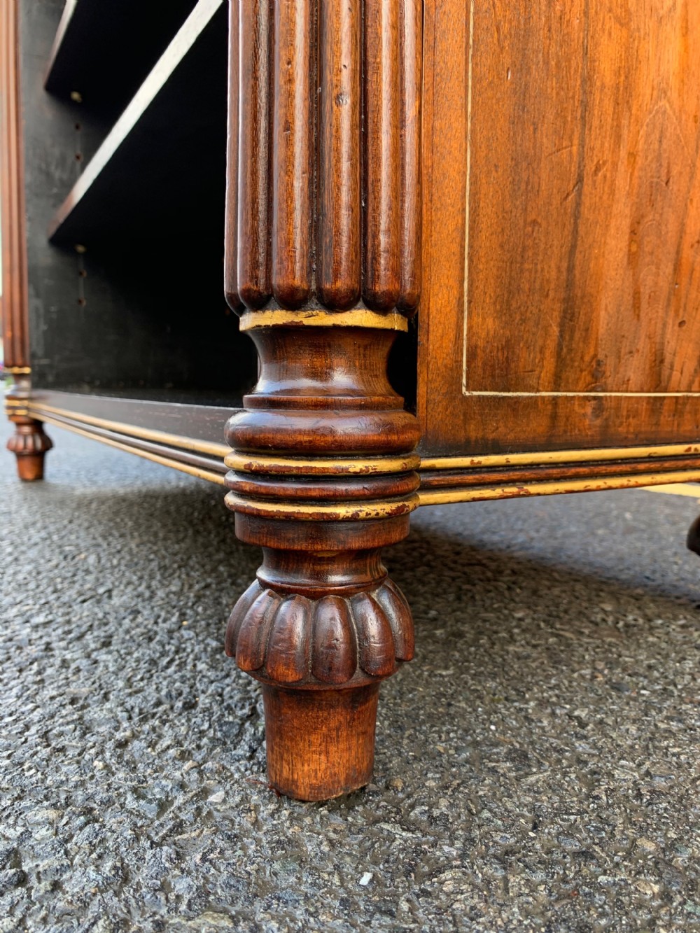 Early nineteenth century rosewood open bookcase  View VI